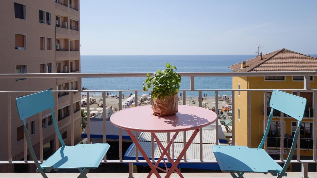 Babyaccommodation Family Panoramic I Pietra Ligure Εξωτερικό φωτογραφία